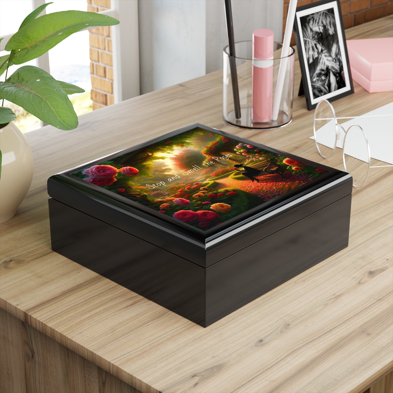 Everything's Coming up Roses Jewelry Box