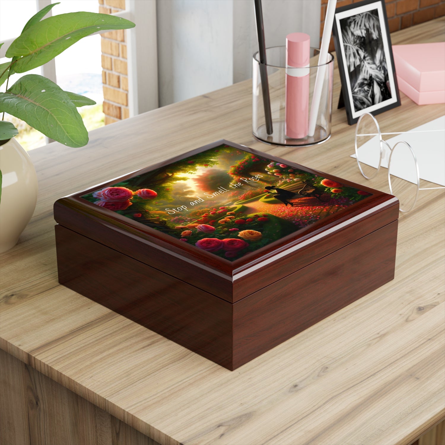 Everything's Coming up Roses Jewelry Box