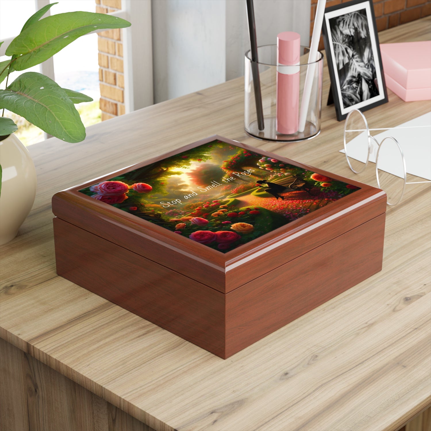 Everything's Coming up Roses Jewelry Box